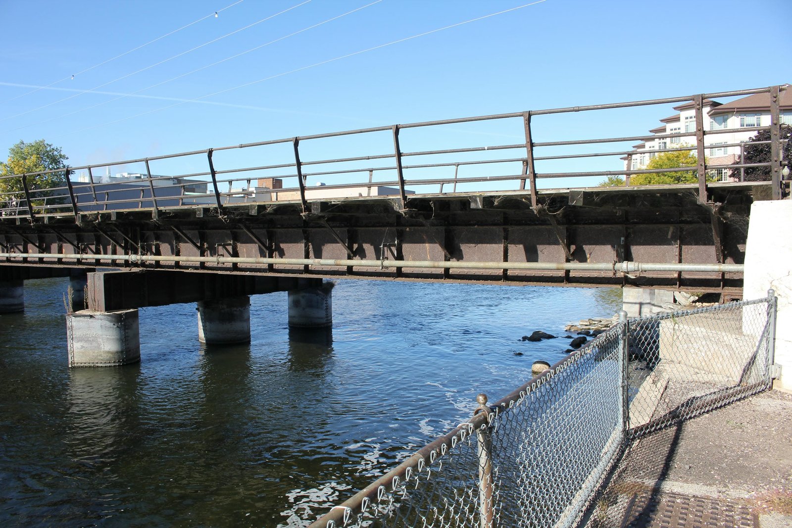 North span (span #8)
